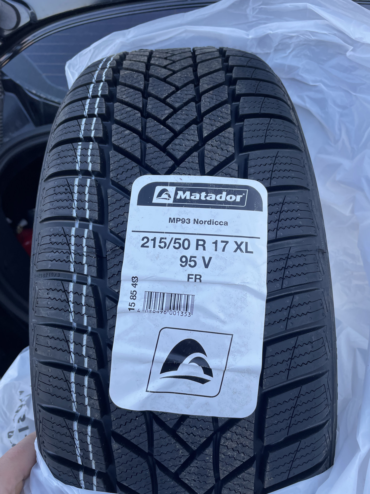 Matador mp93 nordicca 235/45 r18 98v. Matador mp93. Matador mp93. Mp93 nordicca matador tbl. Матадор nordicca mp93 xl.