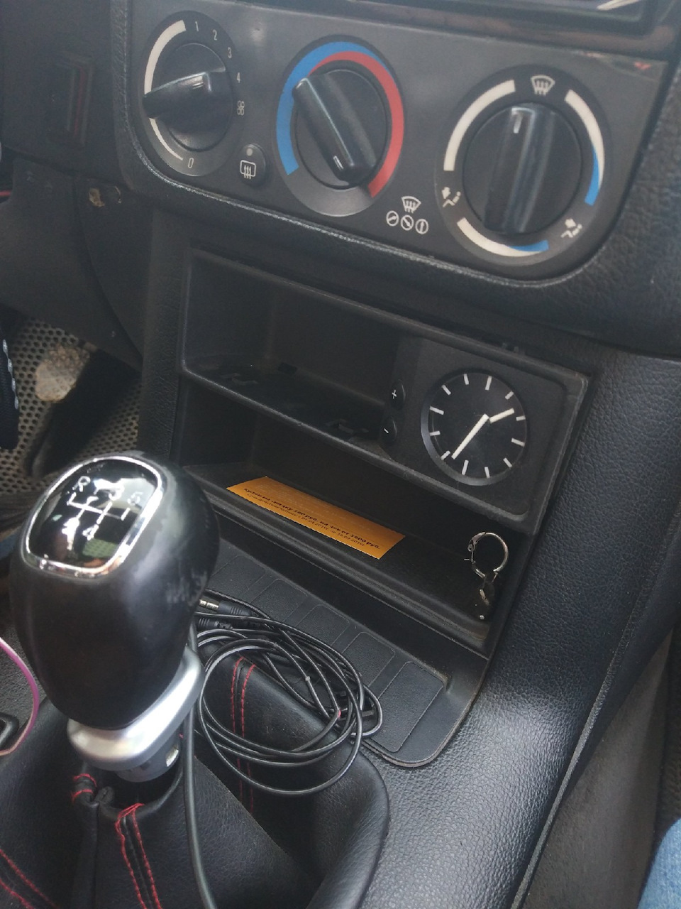 Bmw e36 бортовой компьютер вместо часов — BMW 3 series (E36), 2 л, 1993 ...