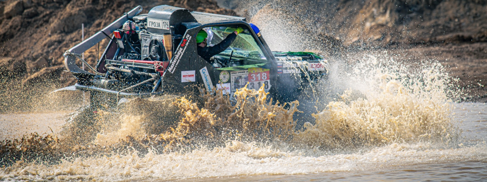 Фото в бортжурнале Mitsubishi Pajero (1G)