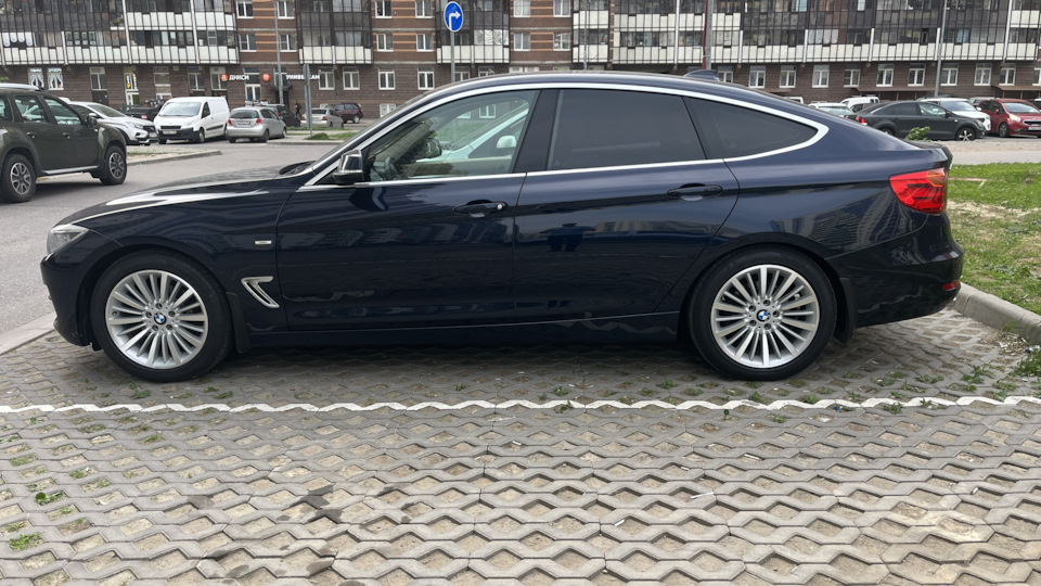 Писк в салоне со стороны кнопки SOS — BMW 3 series Gran Turismo (F34 ...