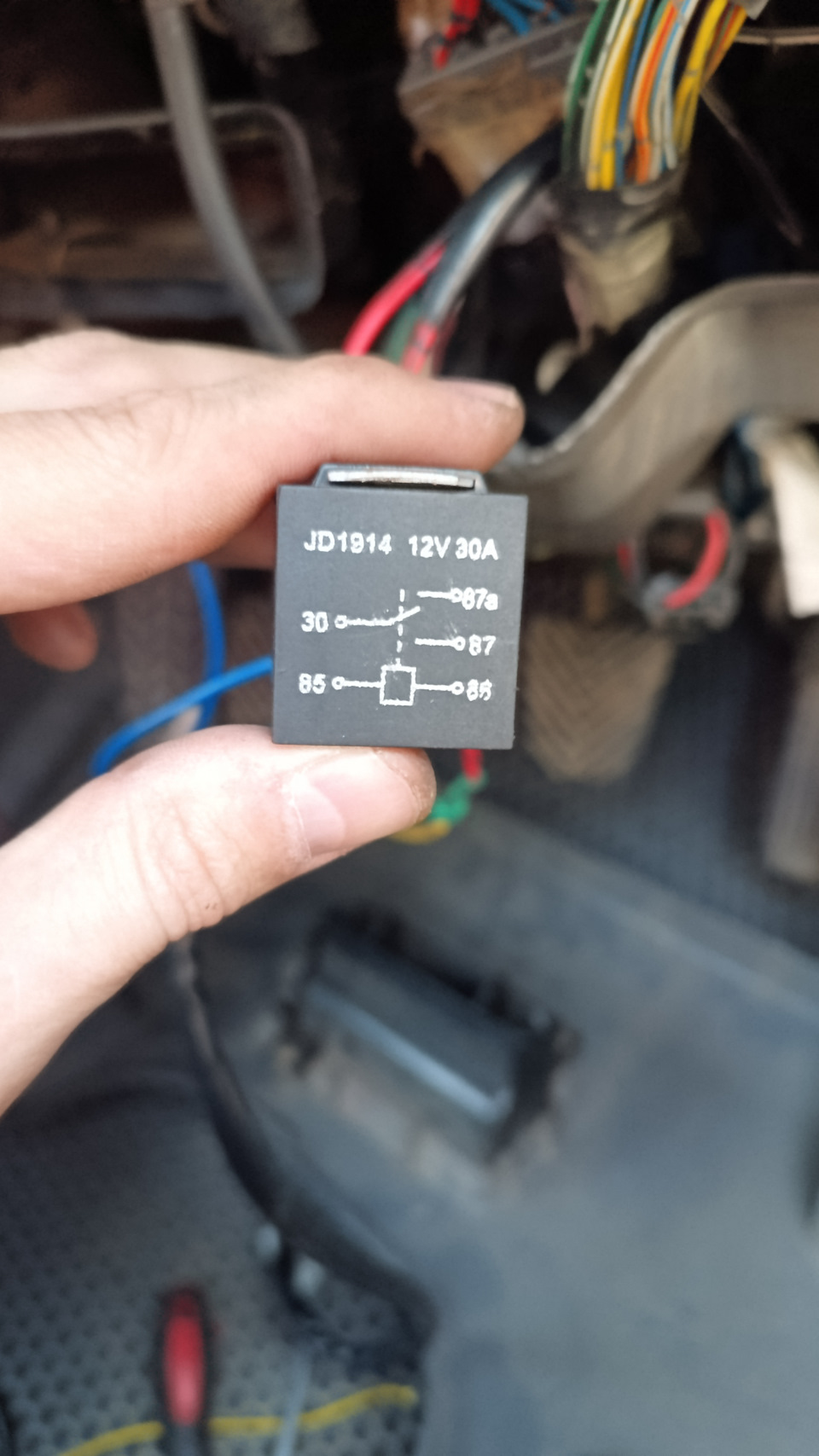 Подключение птф через реле — Mitsubishi RVR (1G), 2 л, 1994 года ...