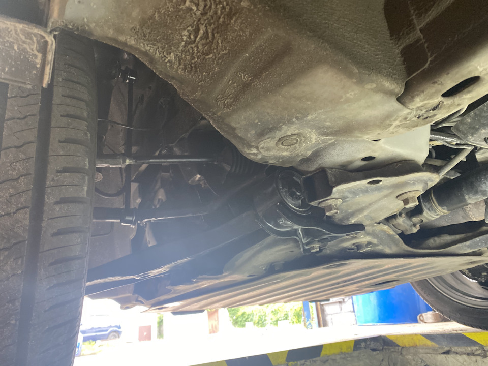 -=Бьет руль на кочках=- — Honda CR-V (RE), 2,4 л, 2011 года | визит на ...