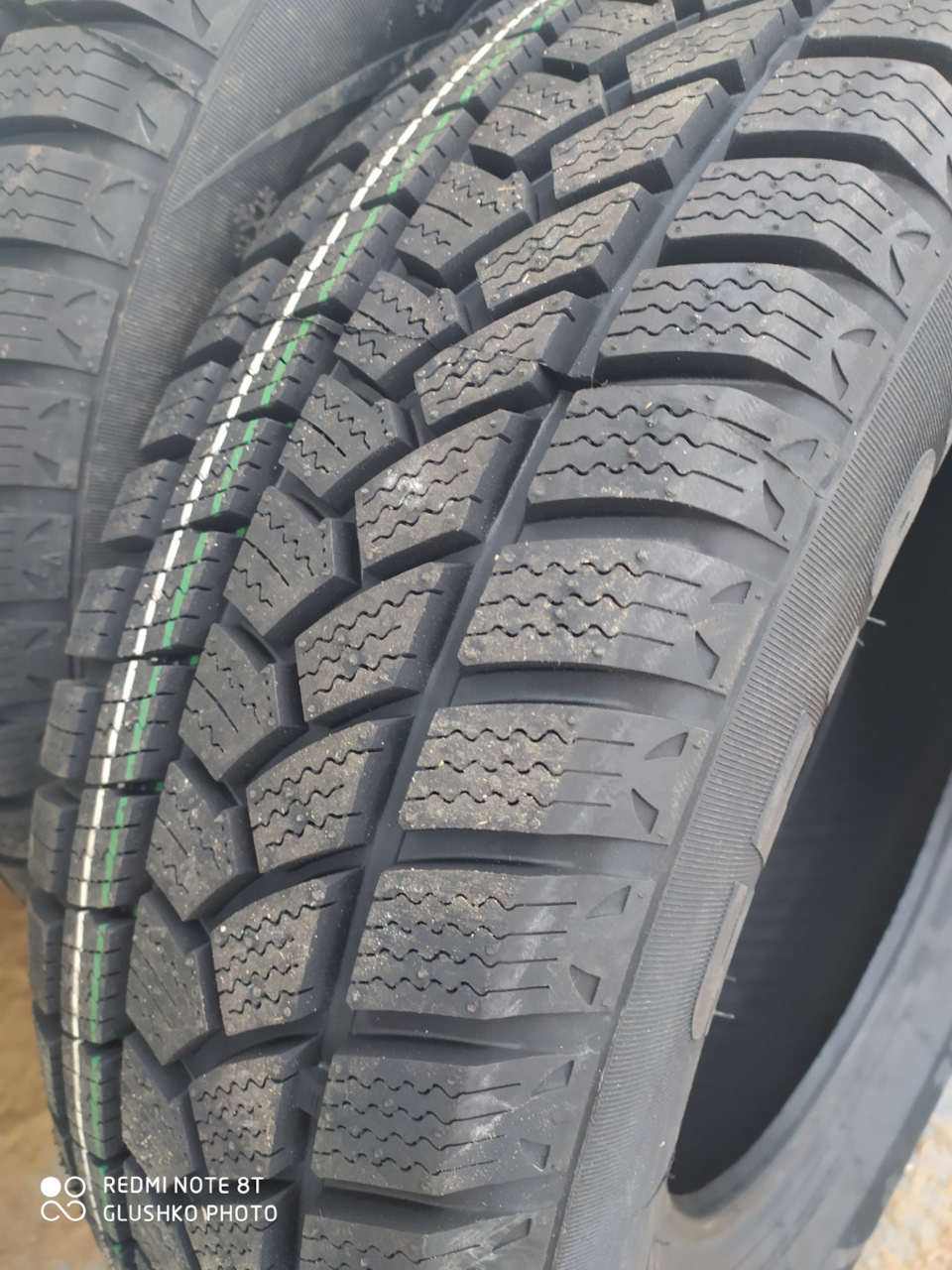 Резина 205/70 R15 — Ford Tourneo Connect (1G), 1,8 л, 2006 года | шины |  DRIVE2