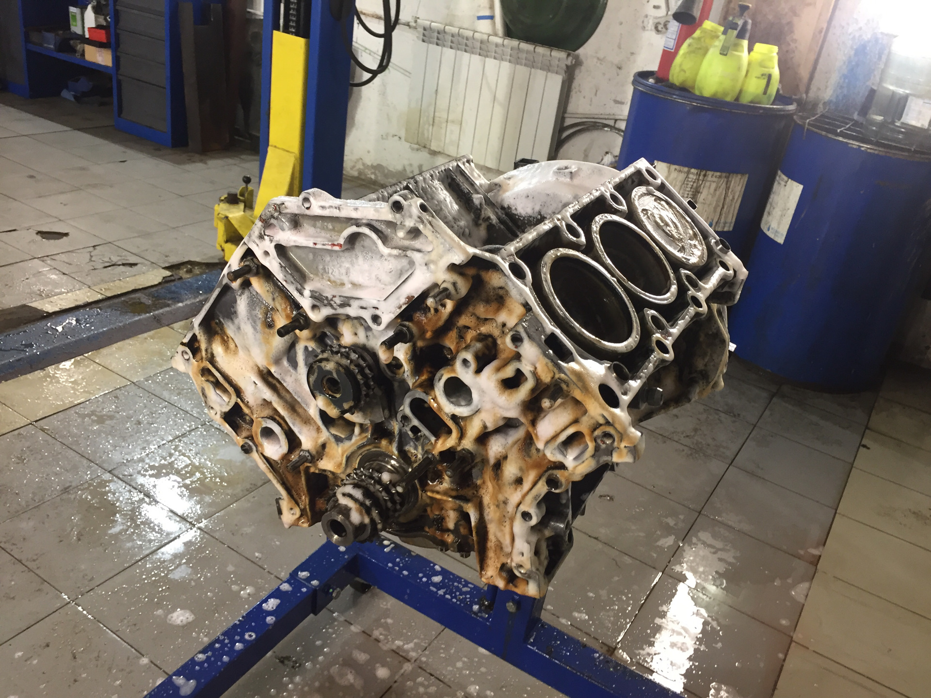 Мойка шорт блока — Mercedes-Benz E-Class (W210), 4,3 л, 1999 года ...