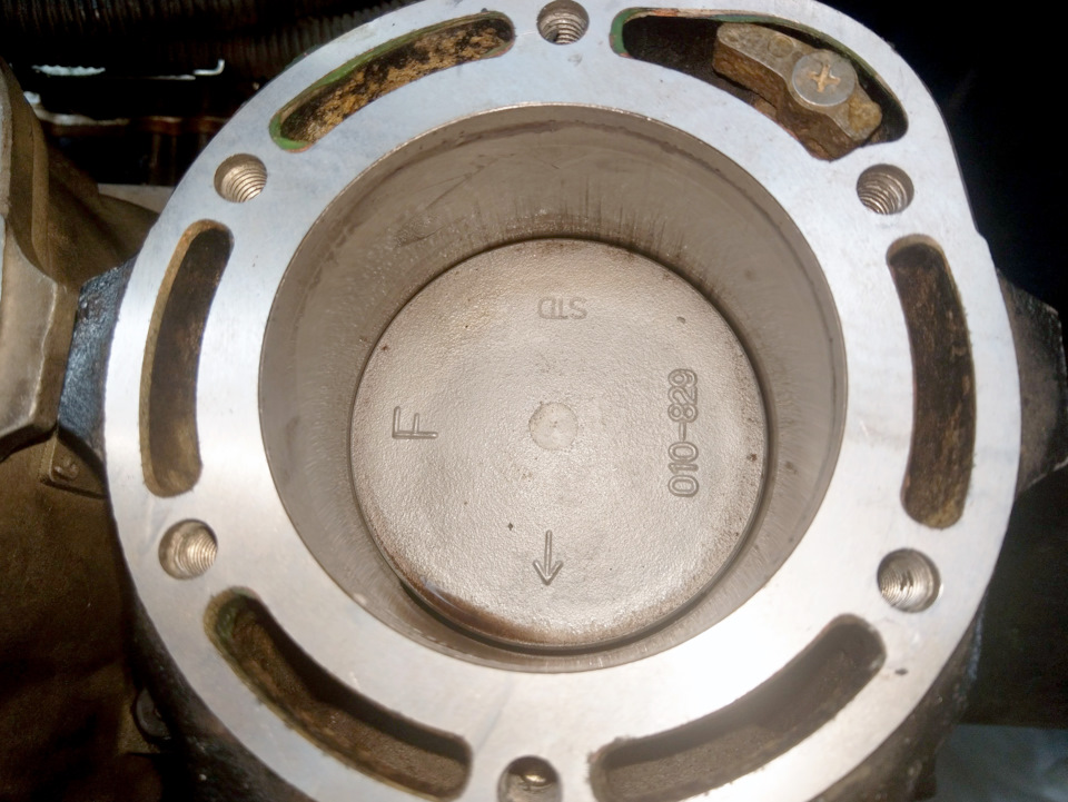 Капитальный ремонт двигателя гидроцикла Yamaha TZ800 — Topvag-Volvo на ...