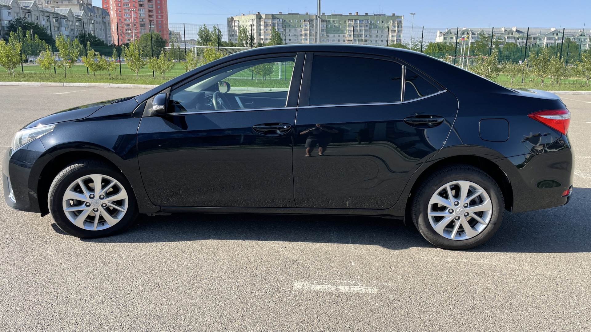 Toyota Corolla (160) 1.6 бензиновый 2013 | на DRIVE2