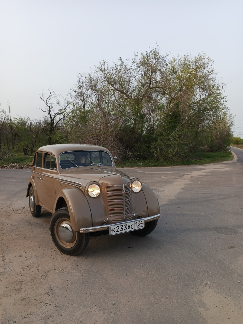 Дебютный выезд в город — Москвич 401, 1,3 л, 1955 года | обкатка | DRIVE2