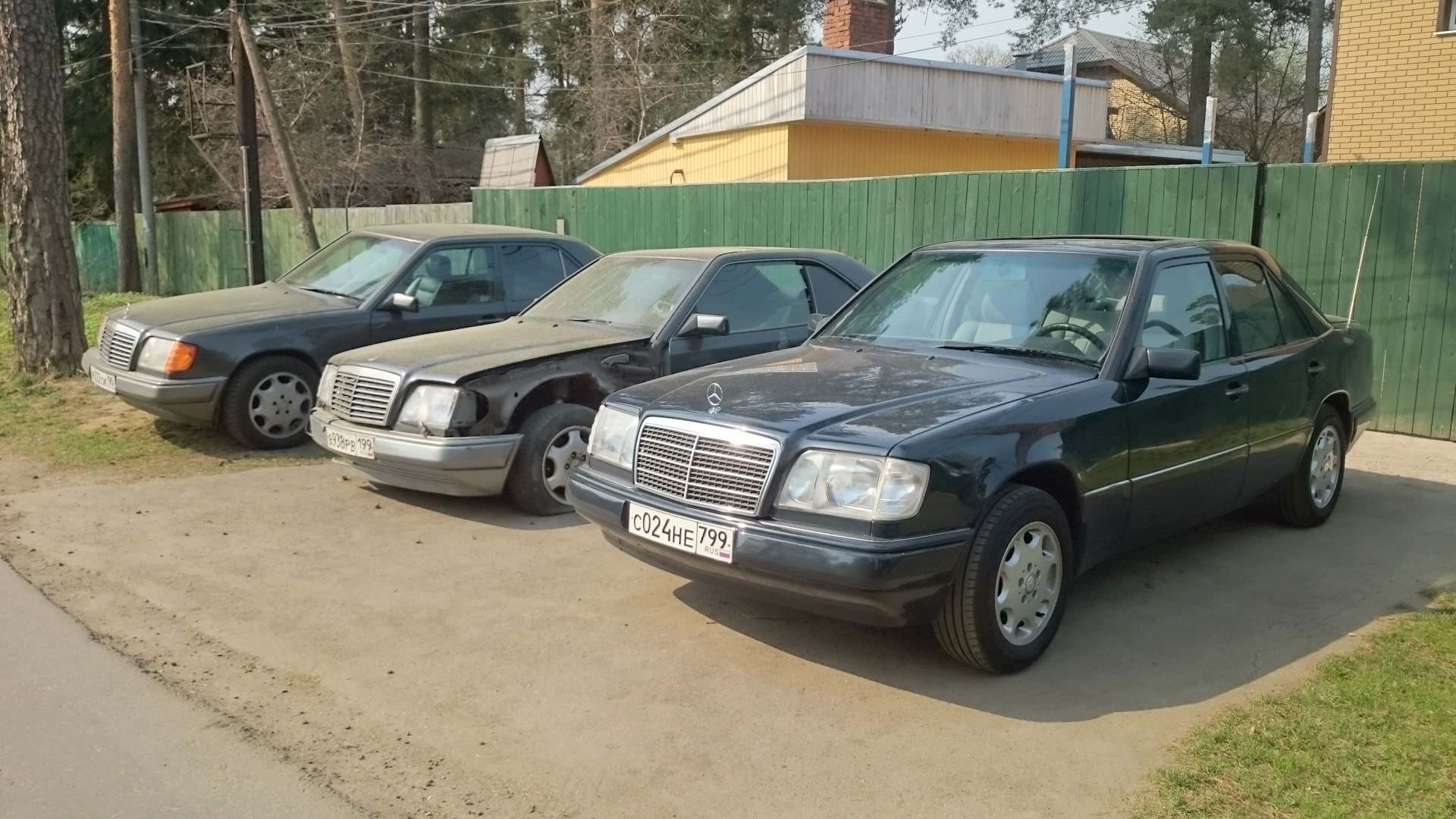 124 литра. 124 литра. Mercedes benz w124 brabus. Мерседес 124 волчок. 5 amg.