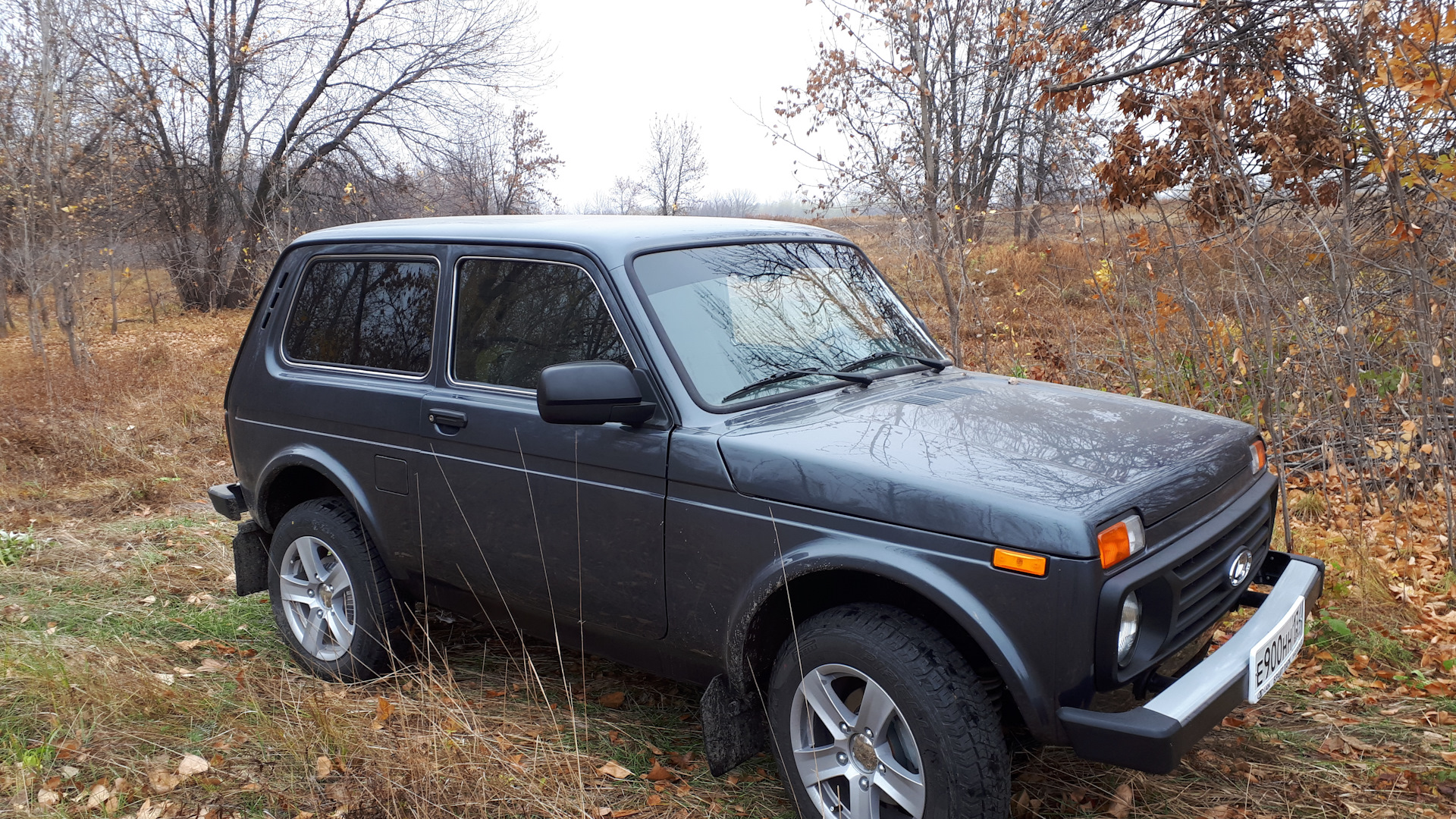 Нива цвет серый. Лада 4x4 Борнео. Нива 4х4 Борнео. Нива 21214 Борнео. Нива 4x4 Борнео.