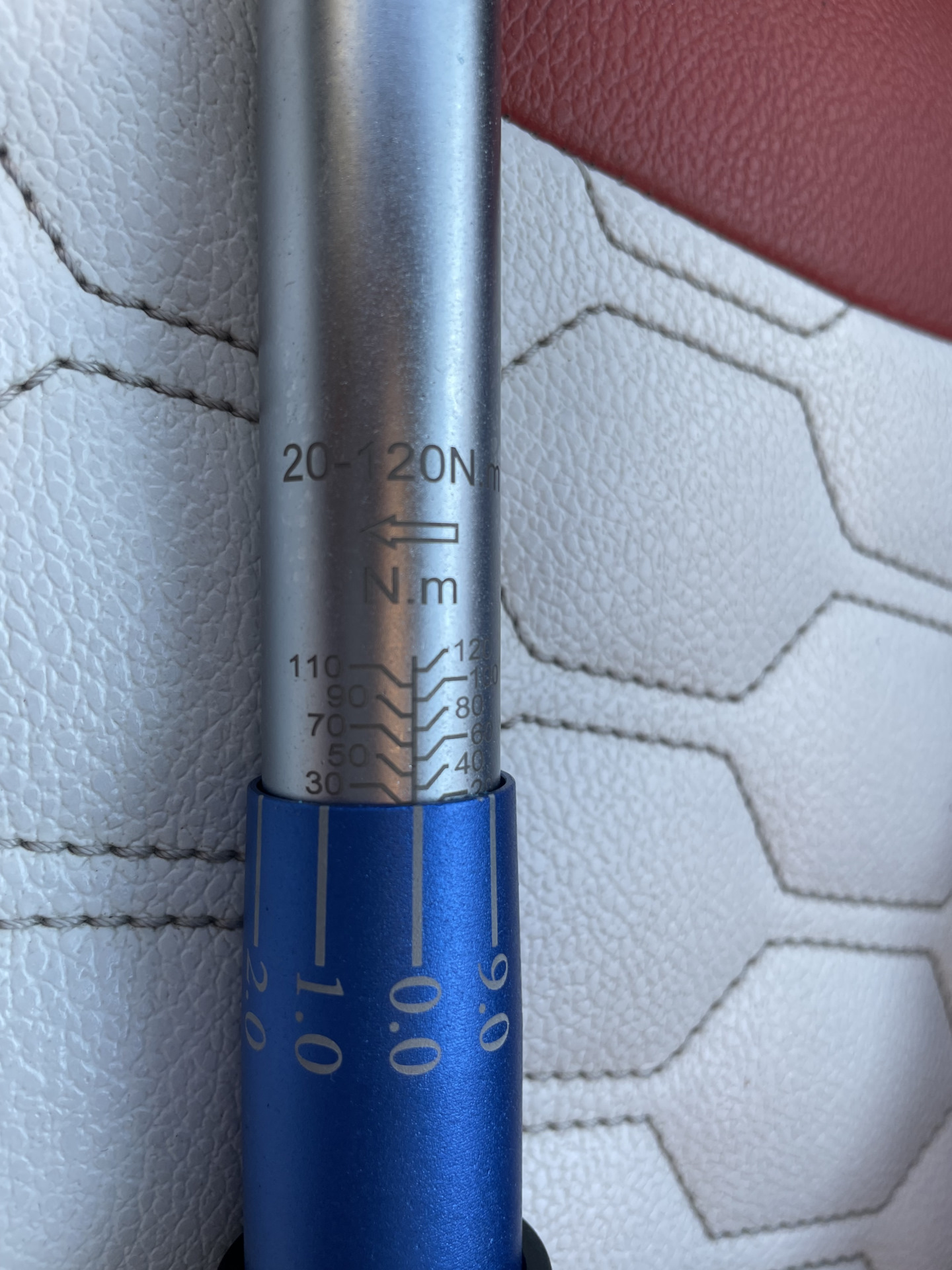 Кто знает, какая должна быть правильная затяжка у свечей зажигания и ...