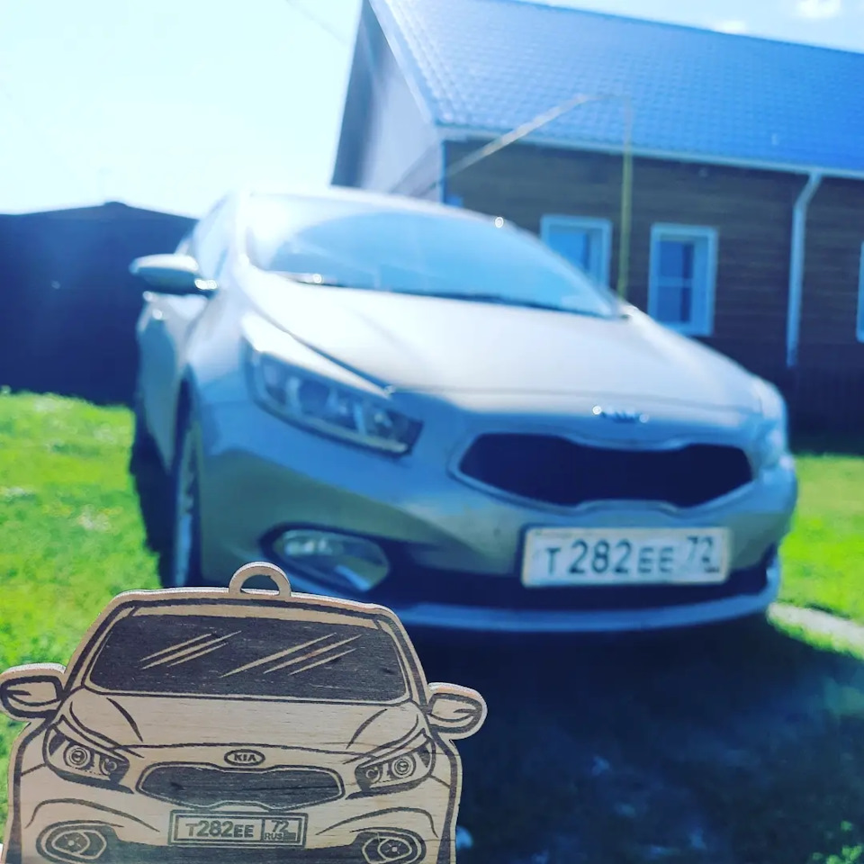 Подвеска, вонючка, в салон авто — KIA Ceed (2G), 1,6 л, 2014 года |  аксессуары | DRIVE2