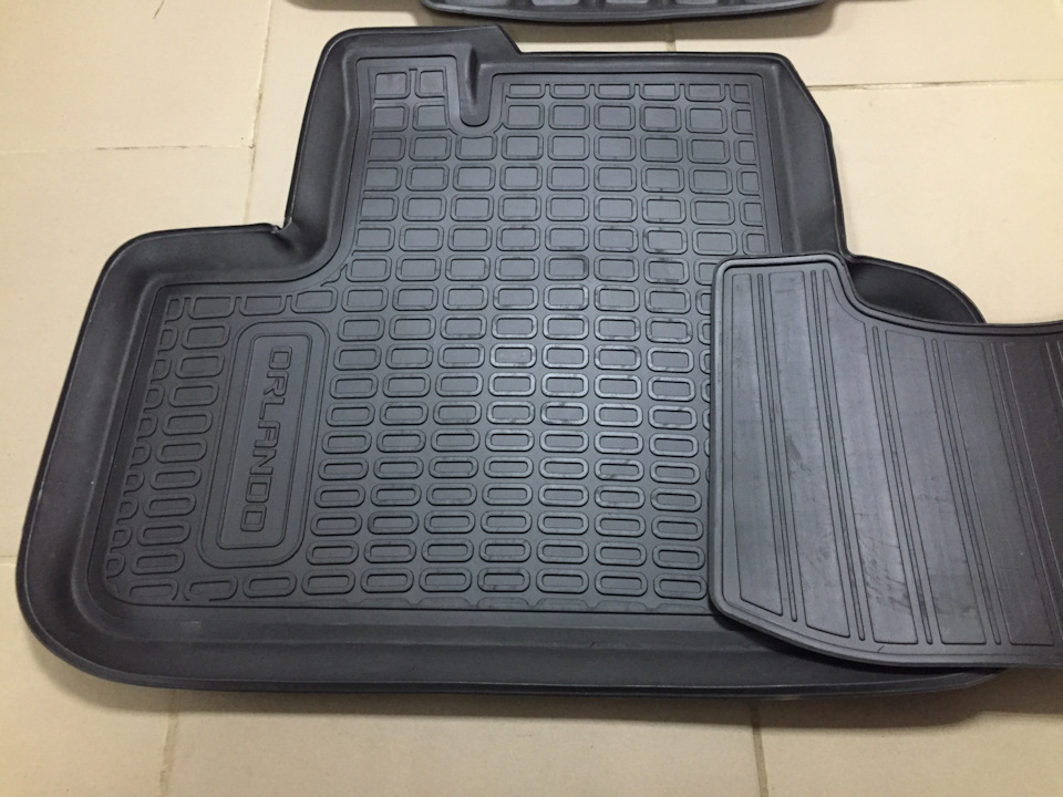 Полиуретановые ковры салона с логотипом ORLANDO — Chevrolet Orlando (1G ...
