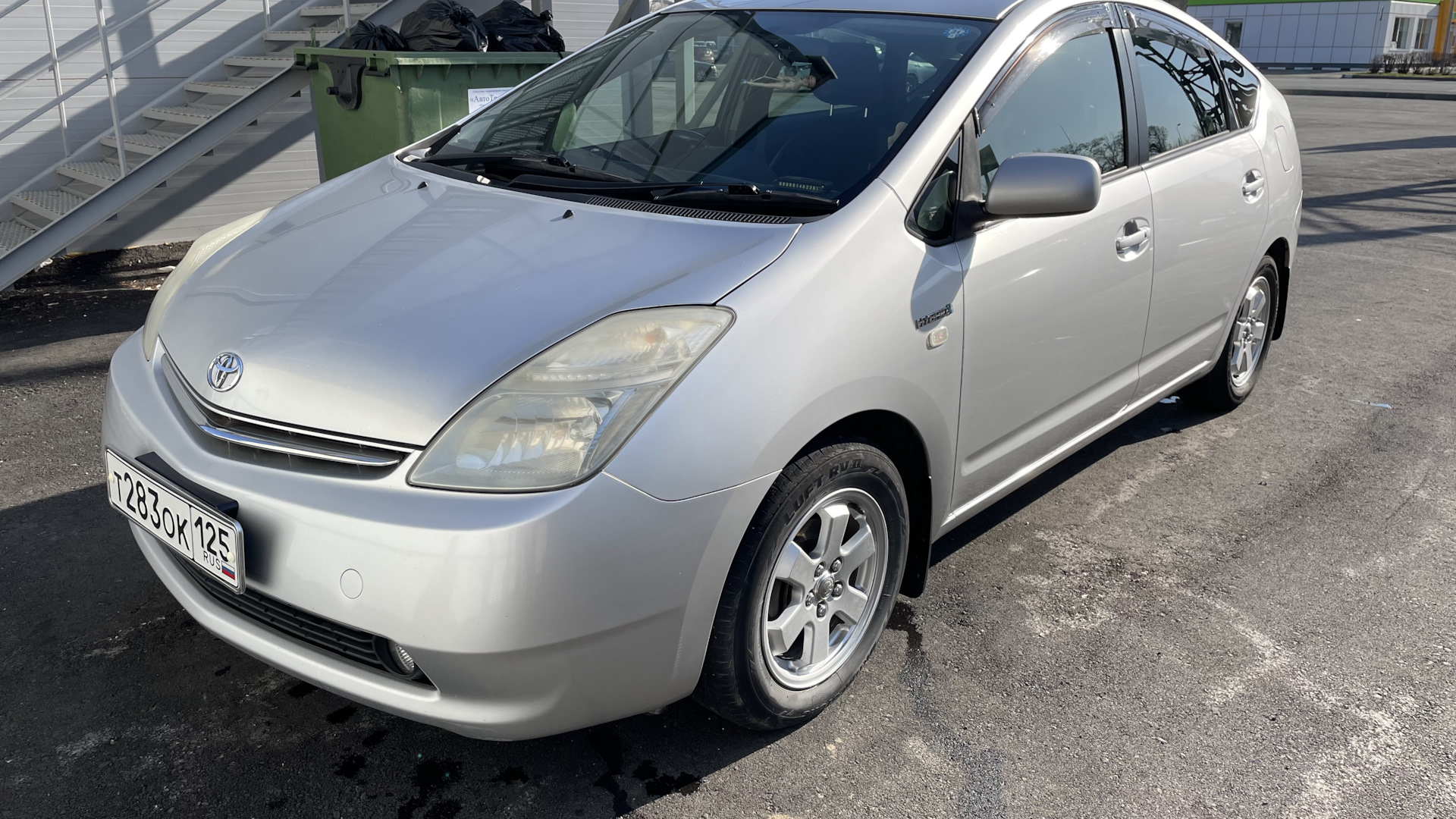 Toyota Prius (20) 1.5 гибридный 2007 | Мой первый гибрид на DRIVE2