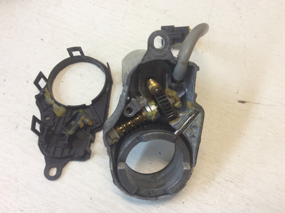 Фото в бортжурнале Nissan Pathfinder (3G)