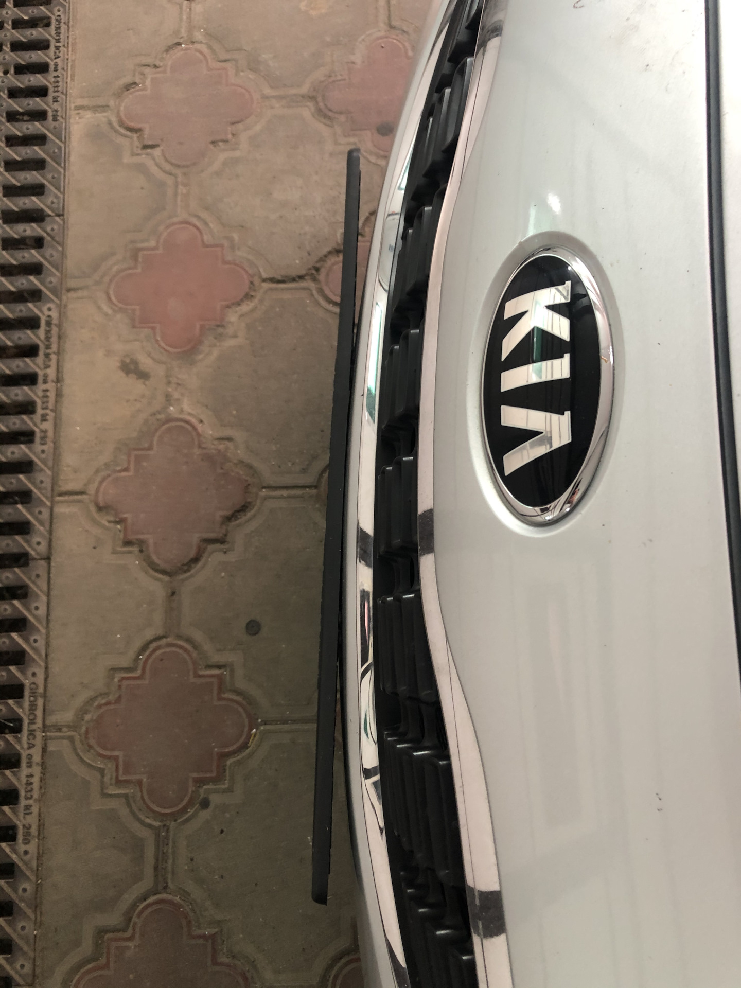Очередное ТО и рамка переднего номера. — KIA Ceed SW (2G), 1,6 л, 2015 ...