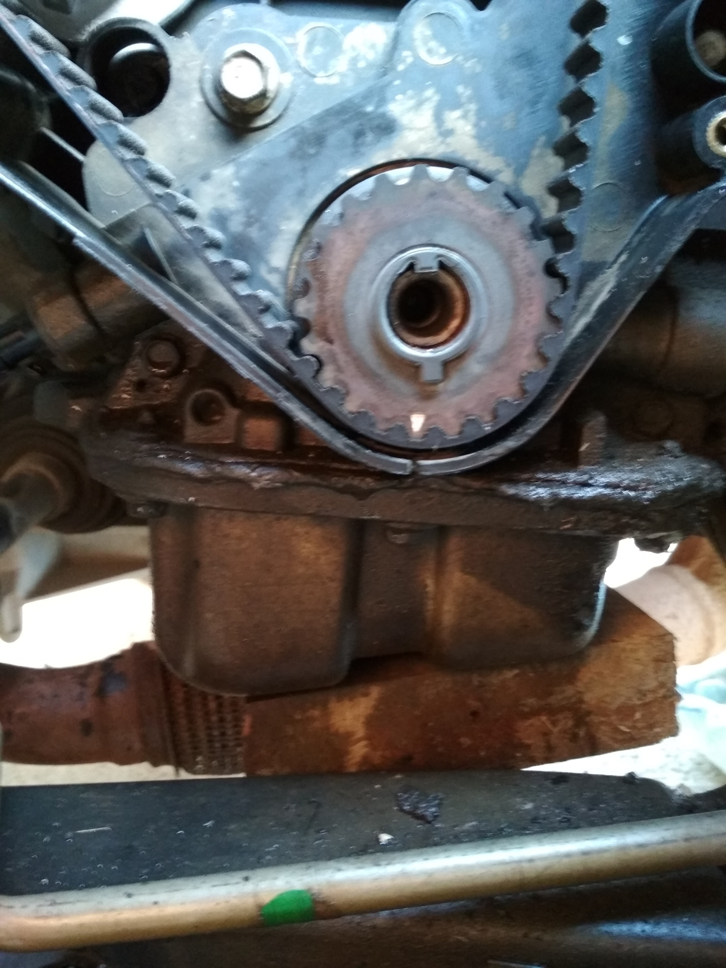 Помпа f16d3. Двигатель ф16д3 метки ремня грм. 8. Грм лачетти 1. Метки грм f16d3.