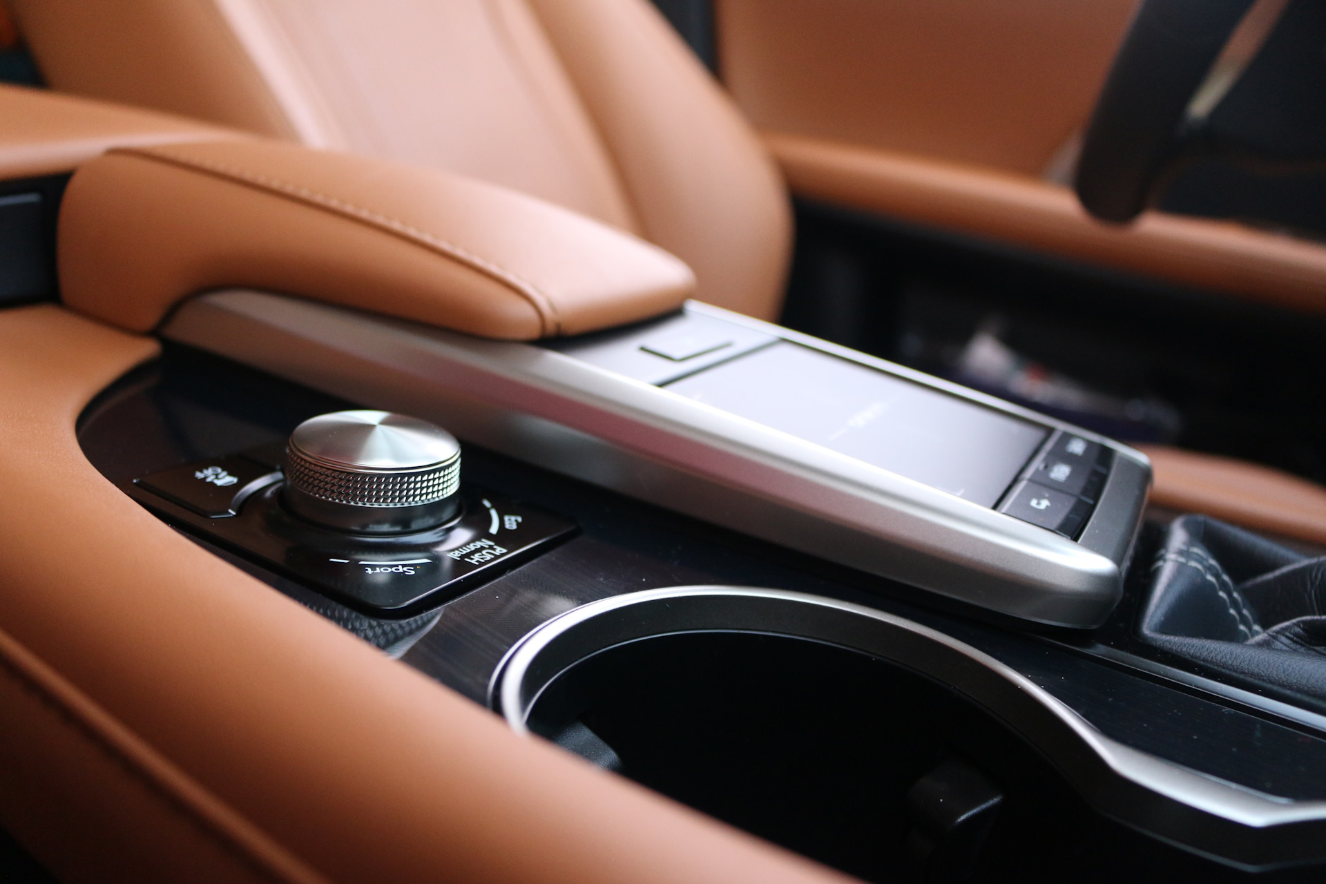 Как выбить палец из петли двери ваз 2110 - фото