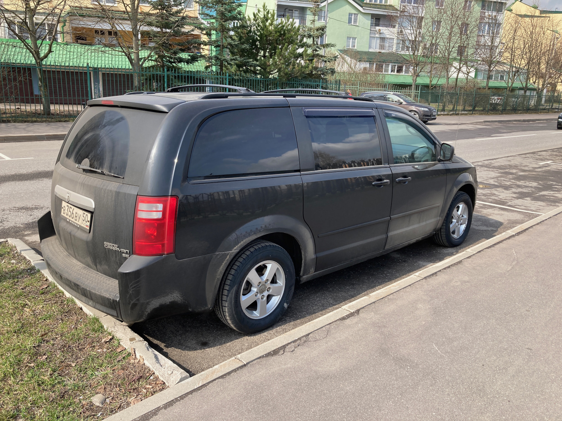 Grand caravan 5. Додж Караван 5. Додж Гранд Караван 5 поколения отзывы.