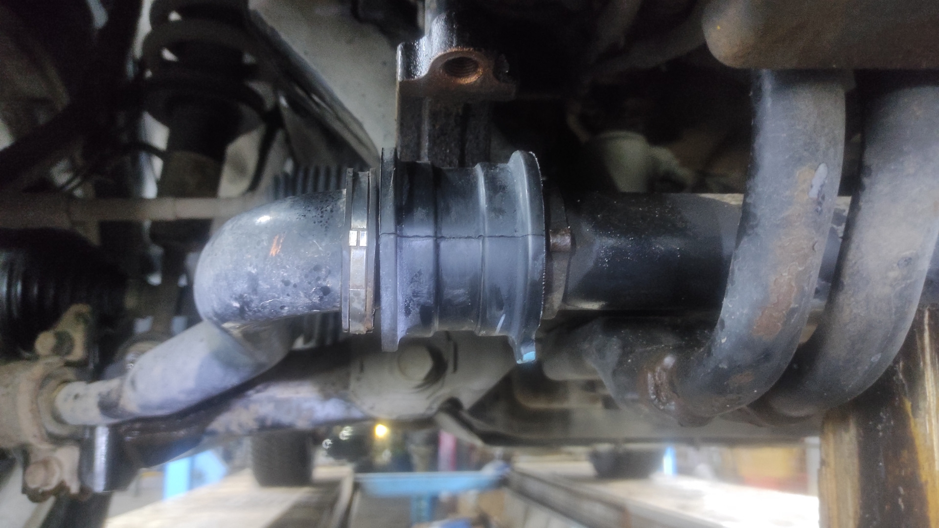 Втулки СПУ — Toyota Land Cruiser Prado 150-series, 3 л, 2011 года ...