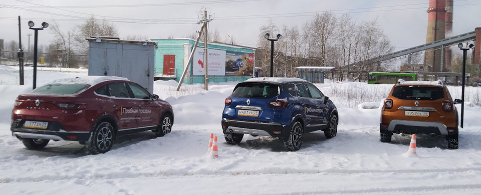 Съездил на нулевое ТО, поглазел на новый Дастер и пощупал его изнутри ...