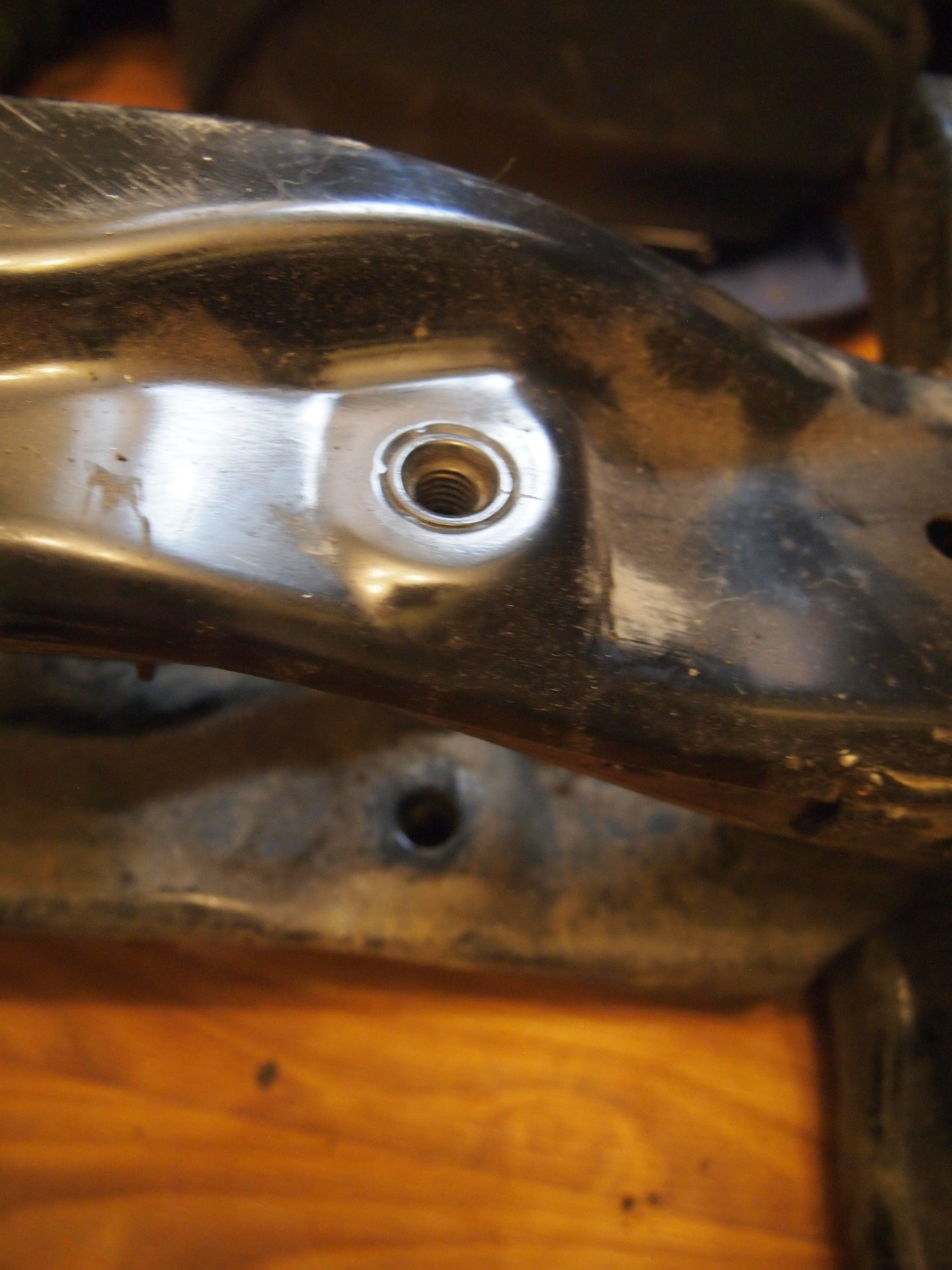 Сравнил подрамники ЛАРГУС и ДАСТЕР — Lada Ларгус, 1,6 л, 2012 года ...