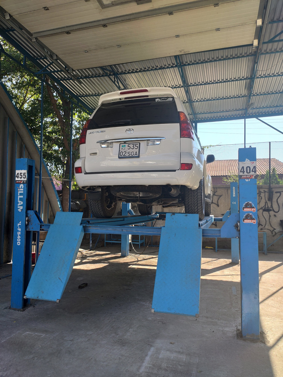 Фото в бортжурнале Toyota Land Cruiser Prado 120-series