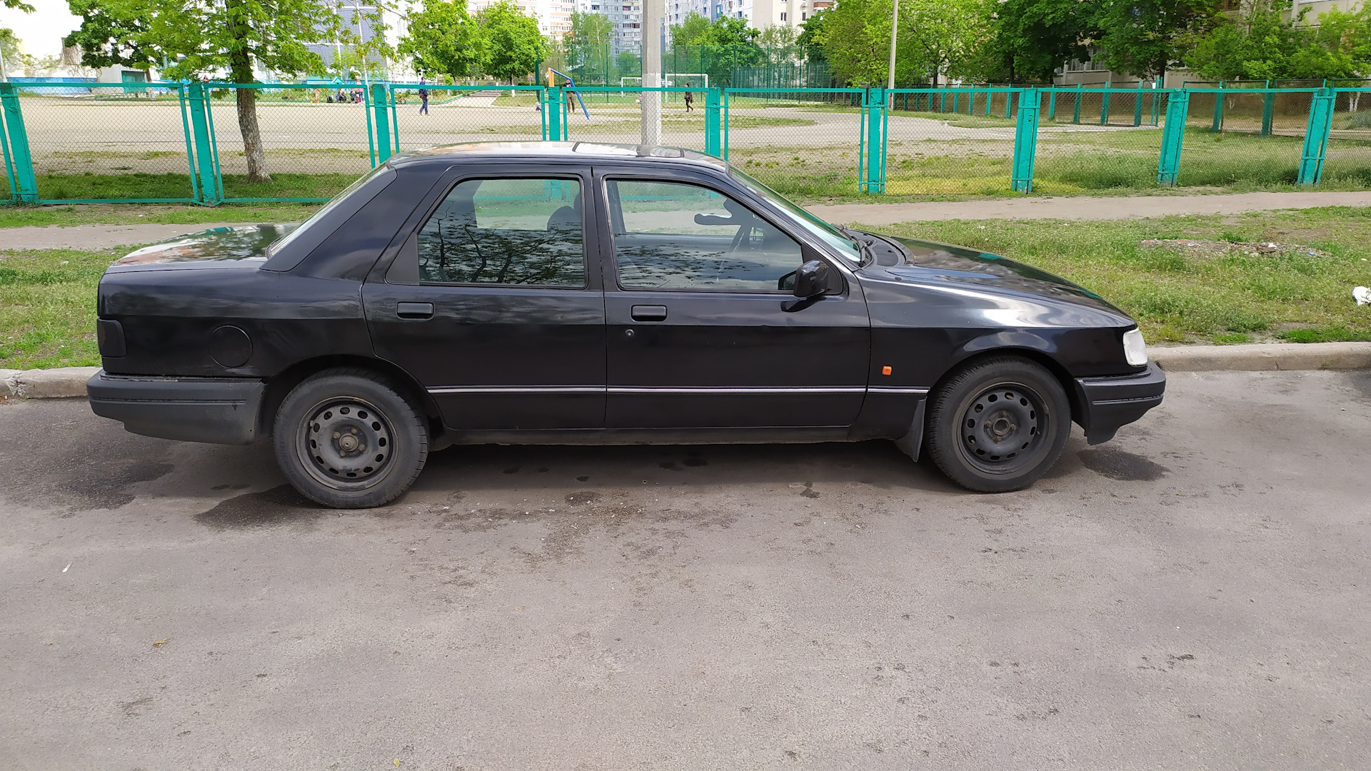 Купить Форд Сиерра 1990