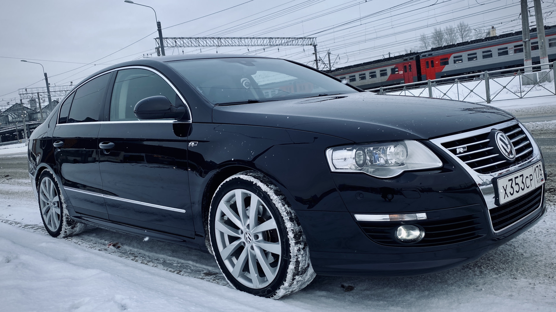 Volkswagen Passat B6 2.0 бензиновый 2007 | 2.0 FSI .:R-Line Edition на  DRIVE2