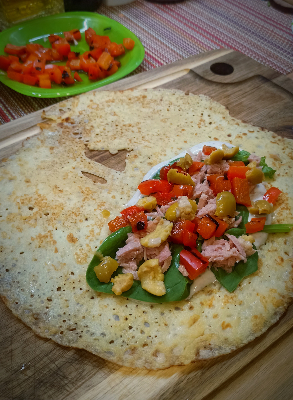 Блины с запеченным перцем, шпинатом и тунцом. Квашенные лимоны! 🤤 —  Сообщество «Вкусно жрать» на DRIVE2