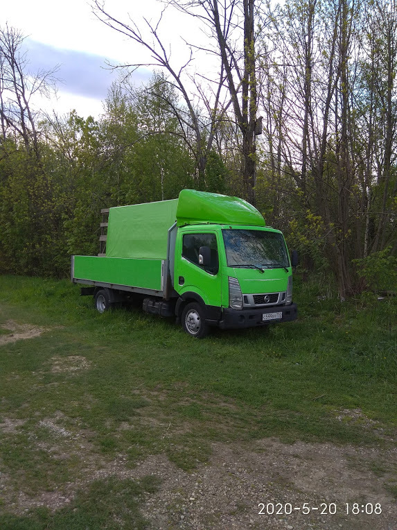 Nissan Cabstar 2014