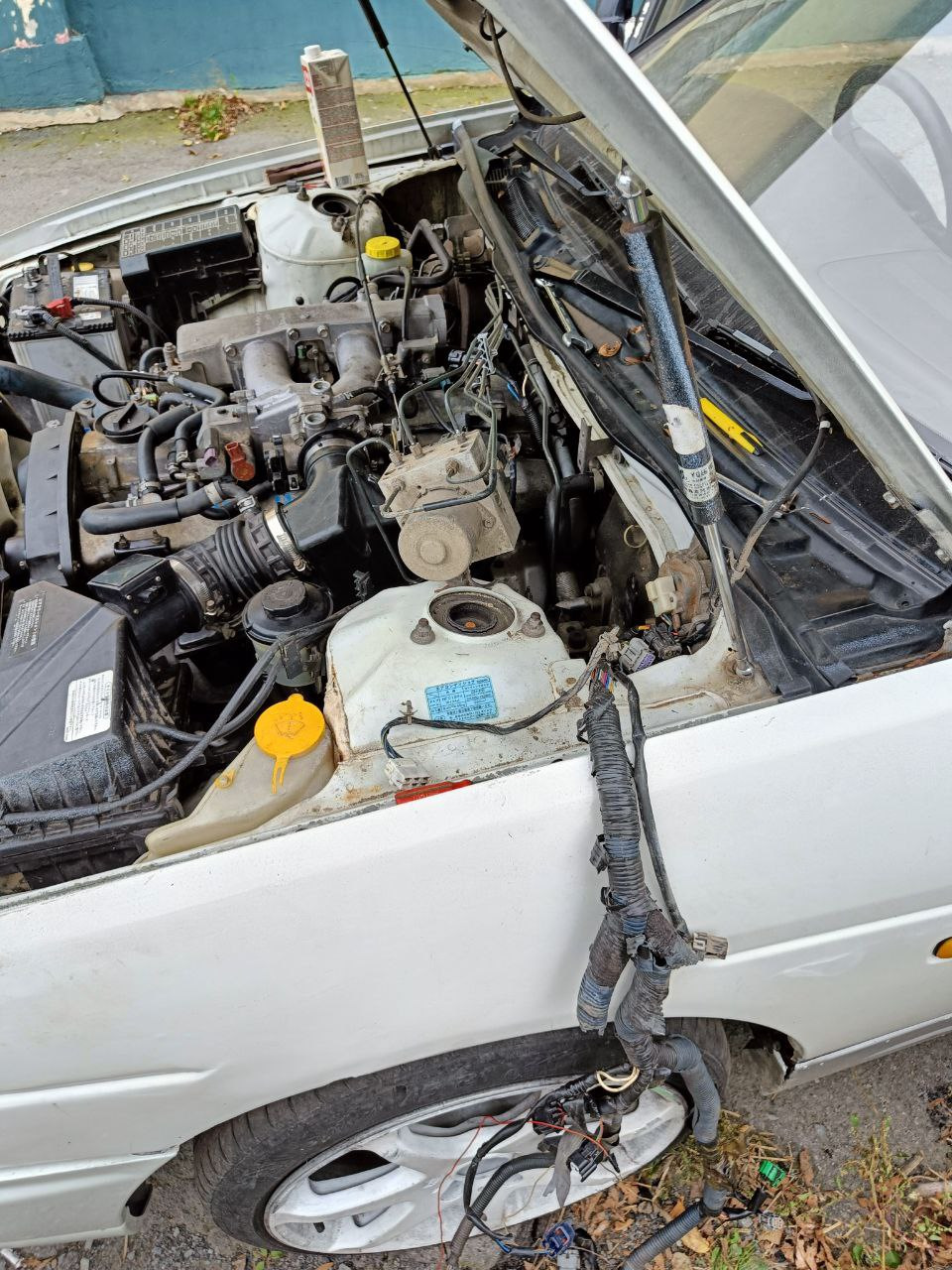 Дело было не в бабине, поиск искры — Nissan Laurel (C35), 2,5 л, 1997 года  | своими руками | DRIVE2