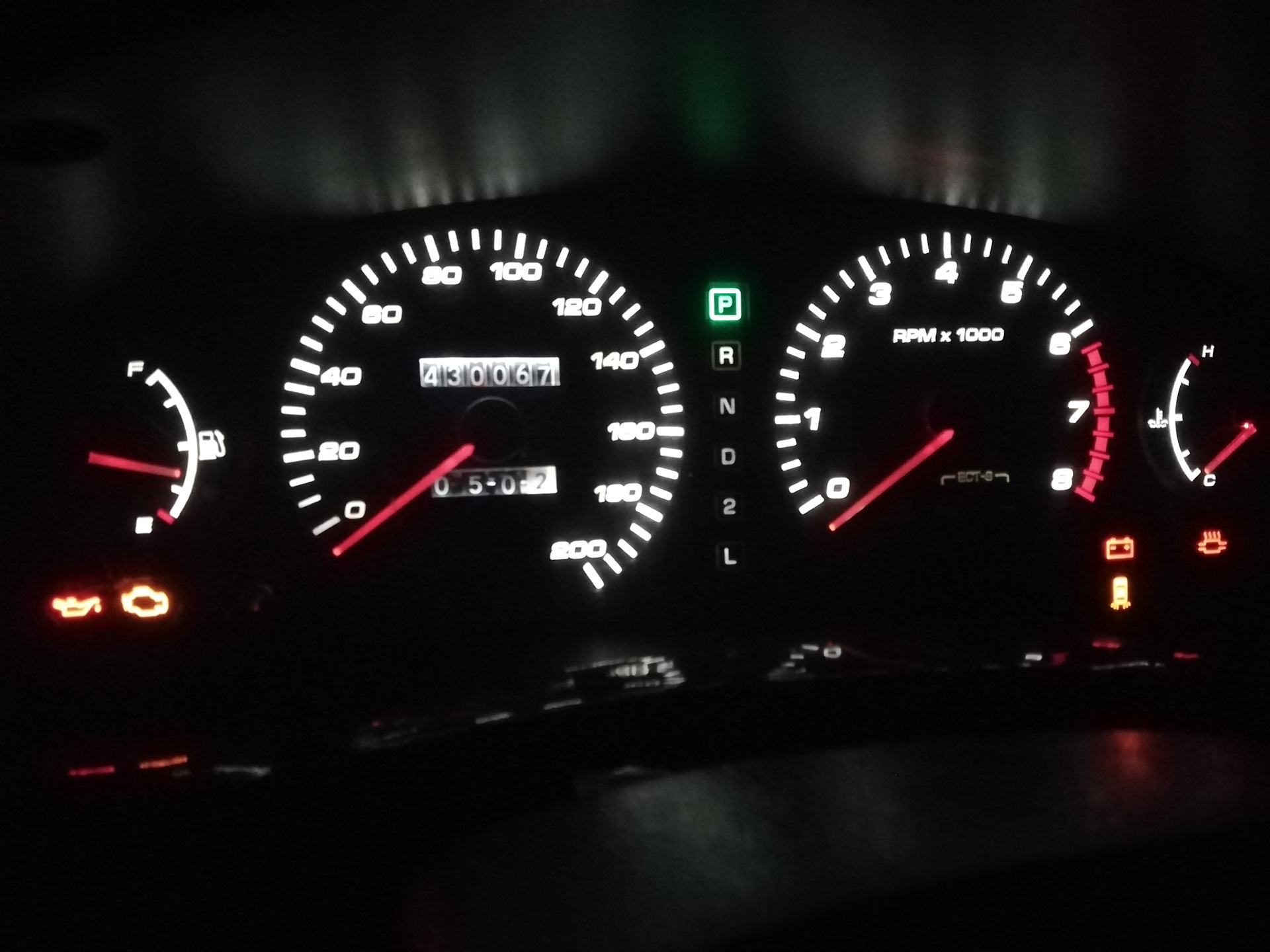 Как приборов много. Приборка на Toyota Carina ed. Приборка бензин Toyota Carina. Приборка в стиле TRD Toyota Carina. Carina ed приборка Toms.