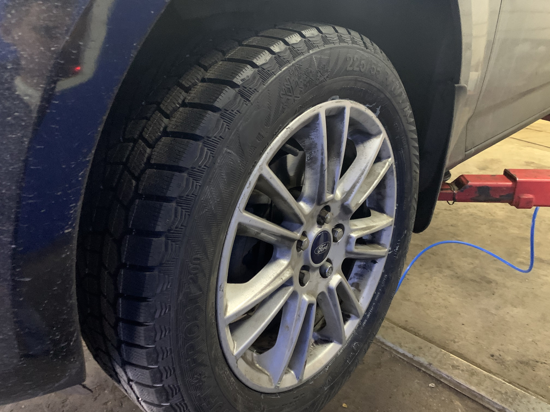 Gislaved nord frost 200 r17. Gislaved Nord Frost 200 225/55 r17 101t. Gislaved Soft Frost 200. Gislaved Soft Frost 200 225/55 r17 101t. Гиславед 225/55/17 t 101 Soft Frost 200 XL.