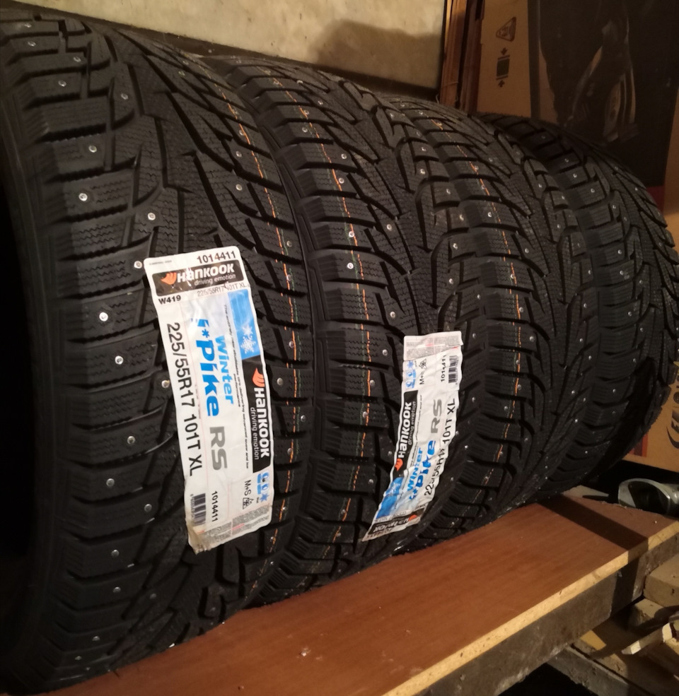 Зимняя резина 225 55 r19 шипованная. Formula Ice 225/55 r17 101t. Автомобильная шина Starperformer Spts-as 225/55 r17 101v зимняя. Автомобильная шина chengshan CSC-901 225/55 r17 101h зимняя. Новые шины китайские фото 225 55 17 зимние.