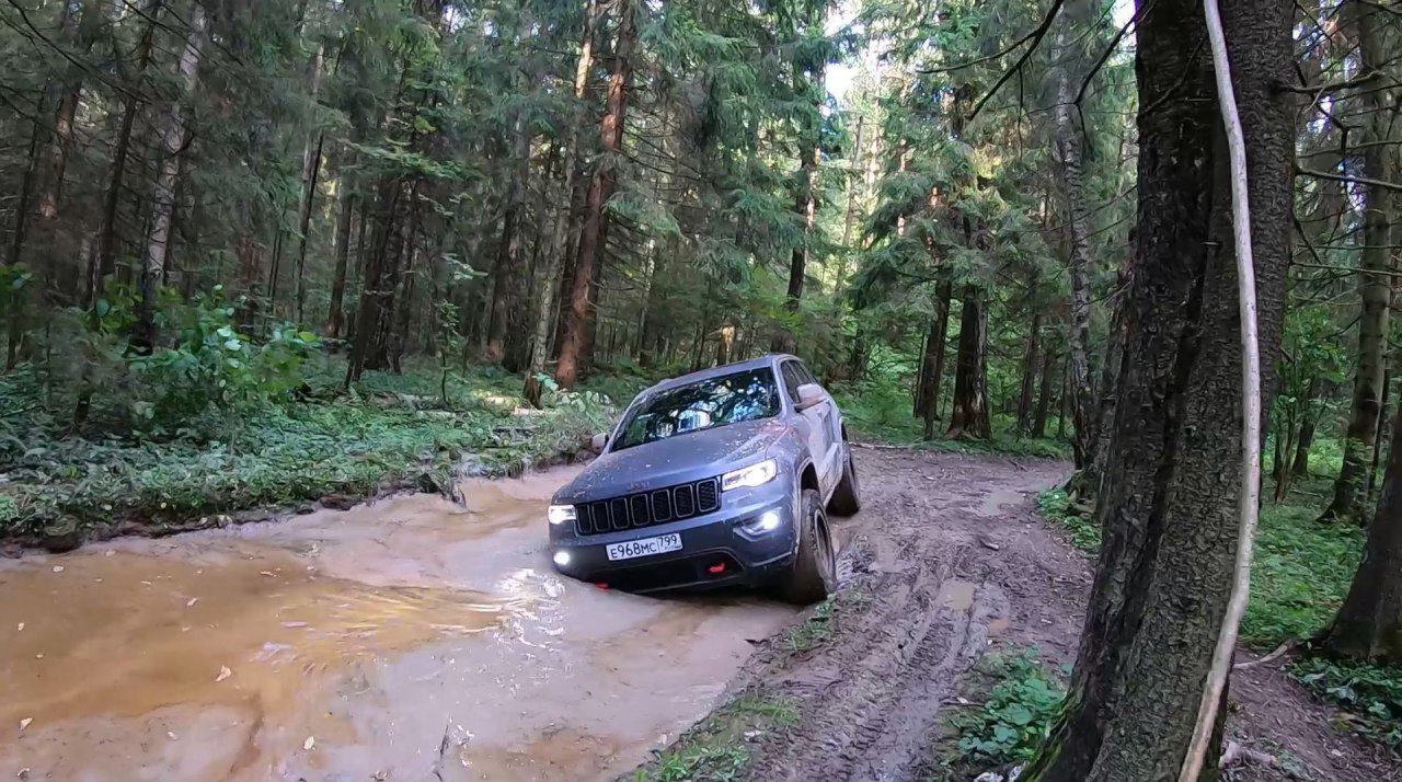 Первый выезд в лес на Jeep Grand Cherokee WK2 | Колеса для Offroad по цене  Iphone 11 Pro — Jeep Grand Cherokee (WK2), 3,6 л, 2018 года | покатушки |  DRIVE2