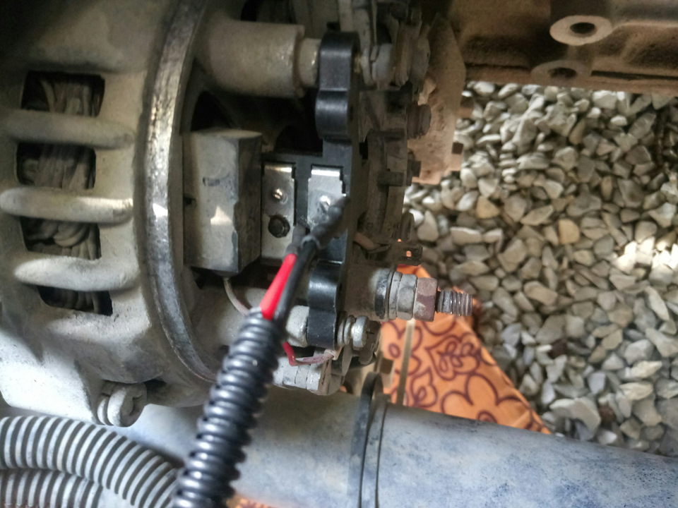 Сравнение багажников Q7 vs Ford Explorer5 — Audi Q7 (2G), 3 л, 2018 ...