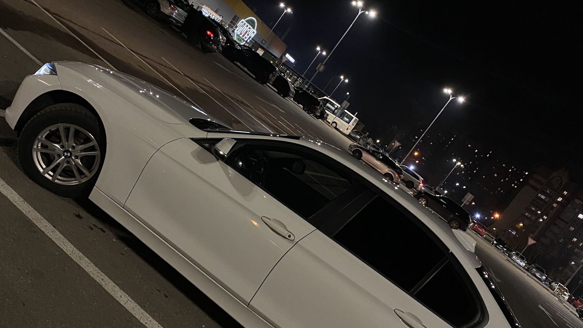 BMW 3 series (F30) 1.6 бензиновый 2013 | 316i на DRIVE2