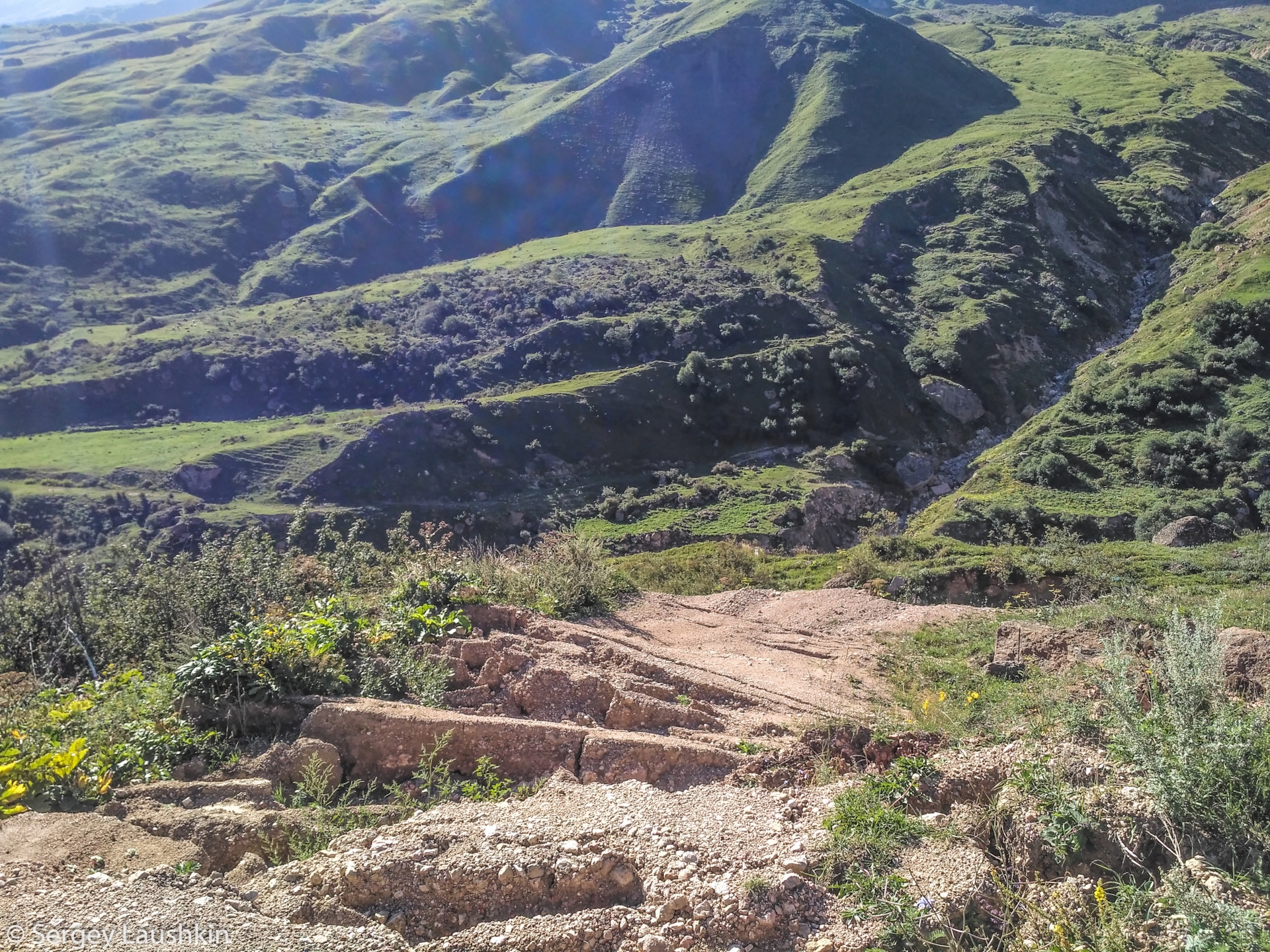 Высокогорное село в Дагестане. Самое высокогорное село в Дагестане. Самое большое село в Дагестане. Самое высокогорное село в Крыму. Темные вершины дагестан