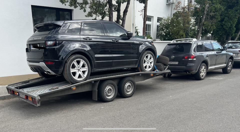Год спустя или снова патрубки — Land Rover Range Rover Evoque, 2 л ...