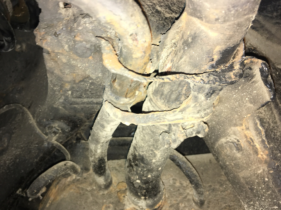 129. Топливная горловина. Ремонт. — Nissan Almera I (N15), 1,4 л, 1998 ...