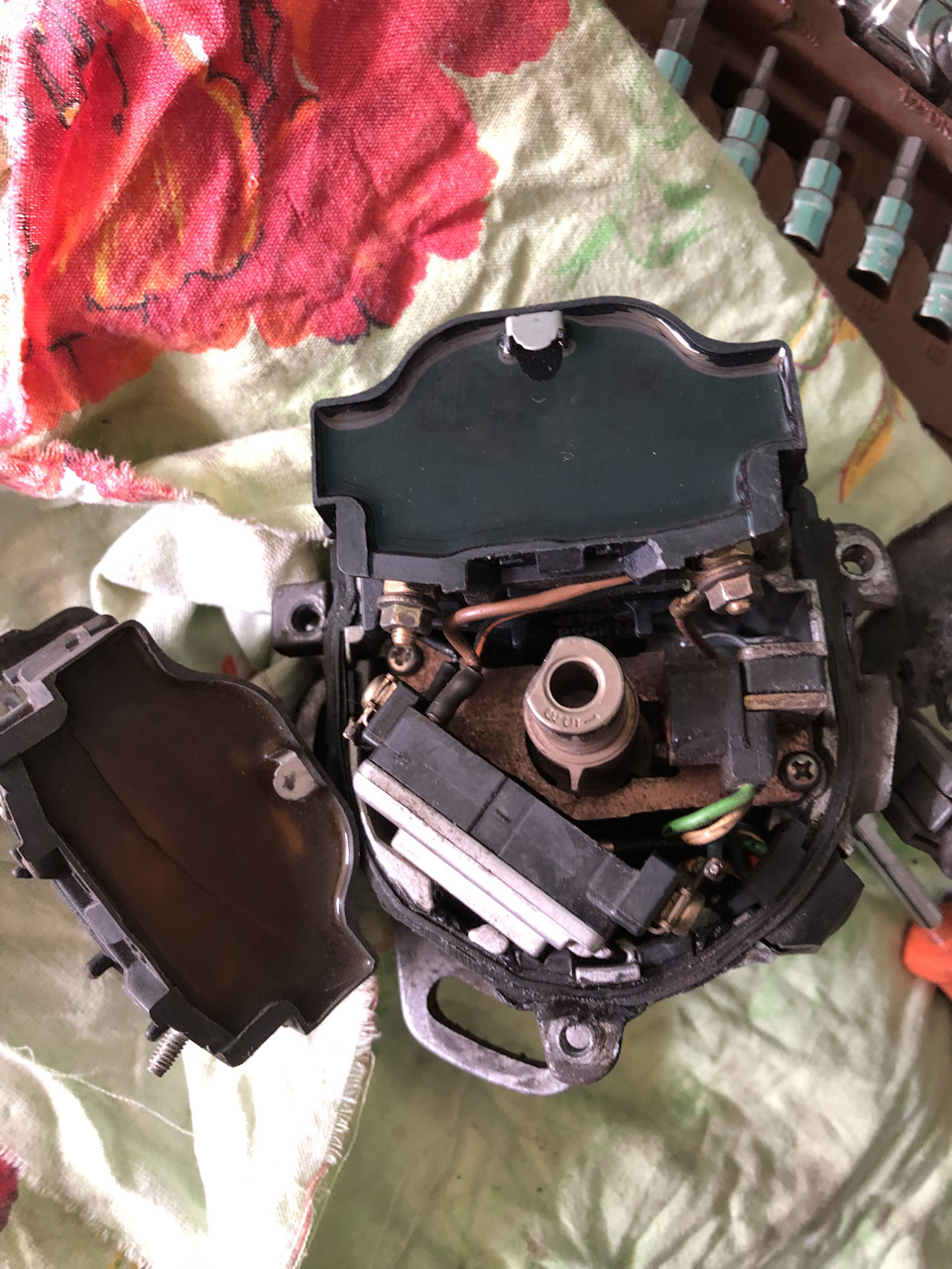 Замена катушки трамблера 4AFE — Toyota Corona (T190), 1,6 л, 1993 года ...