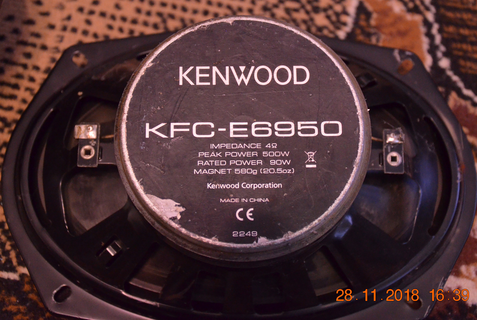 Звуковые динамики KENWOOD-E6950 для пятой двери Омежки (через усилитель ...