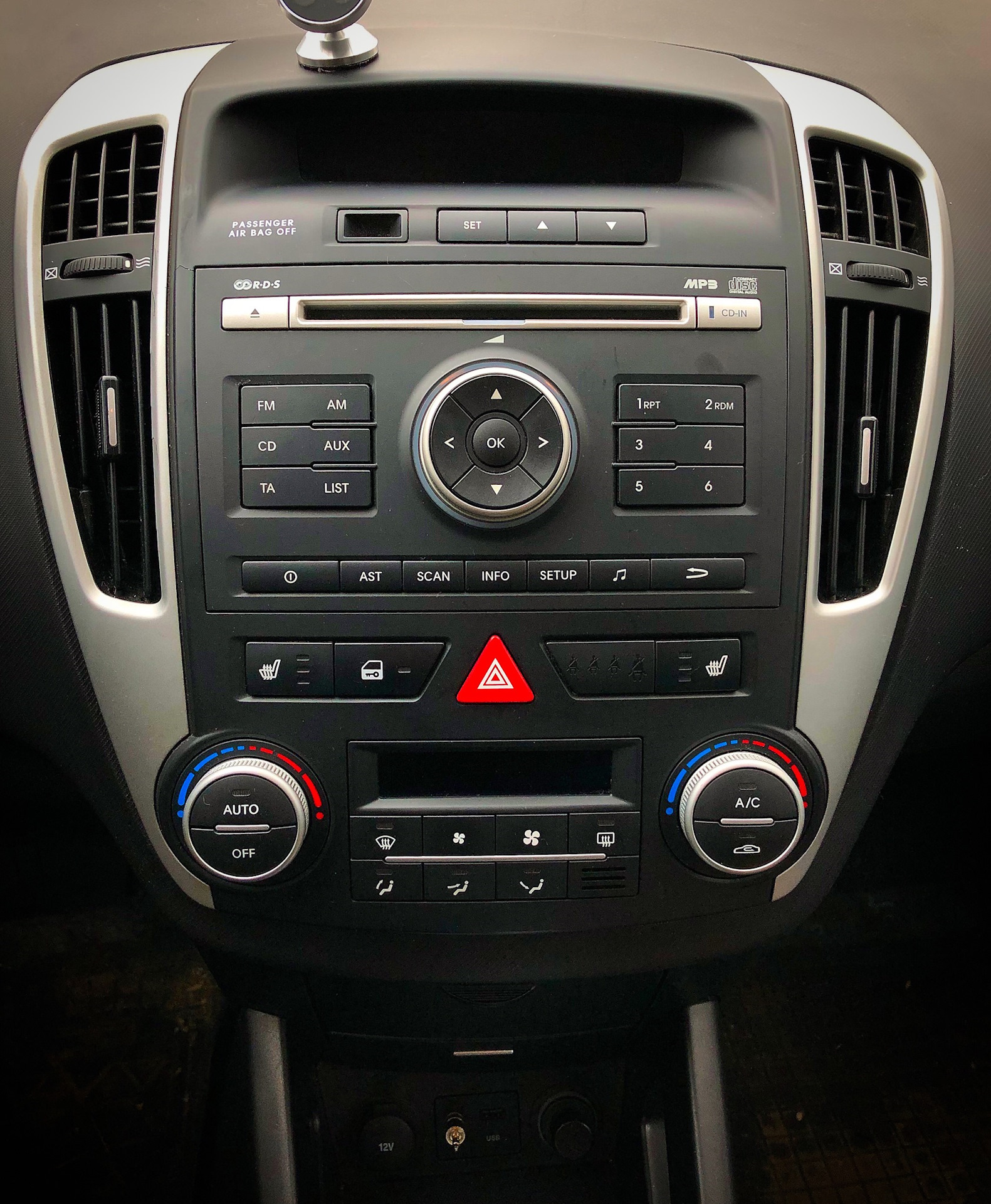 Установка Bluetooth 4.0 в штатную магнитолу — KIA Ceed (1G), 1,6 л, 2011  года | автозвук | DRIVE2