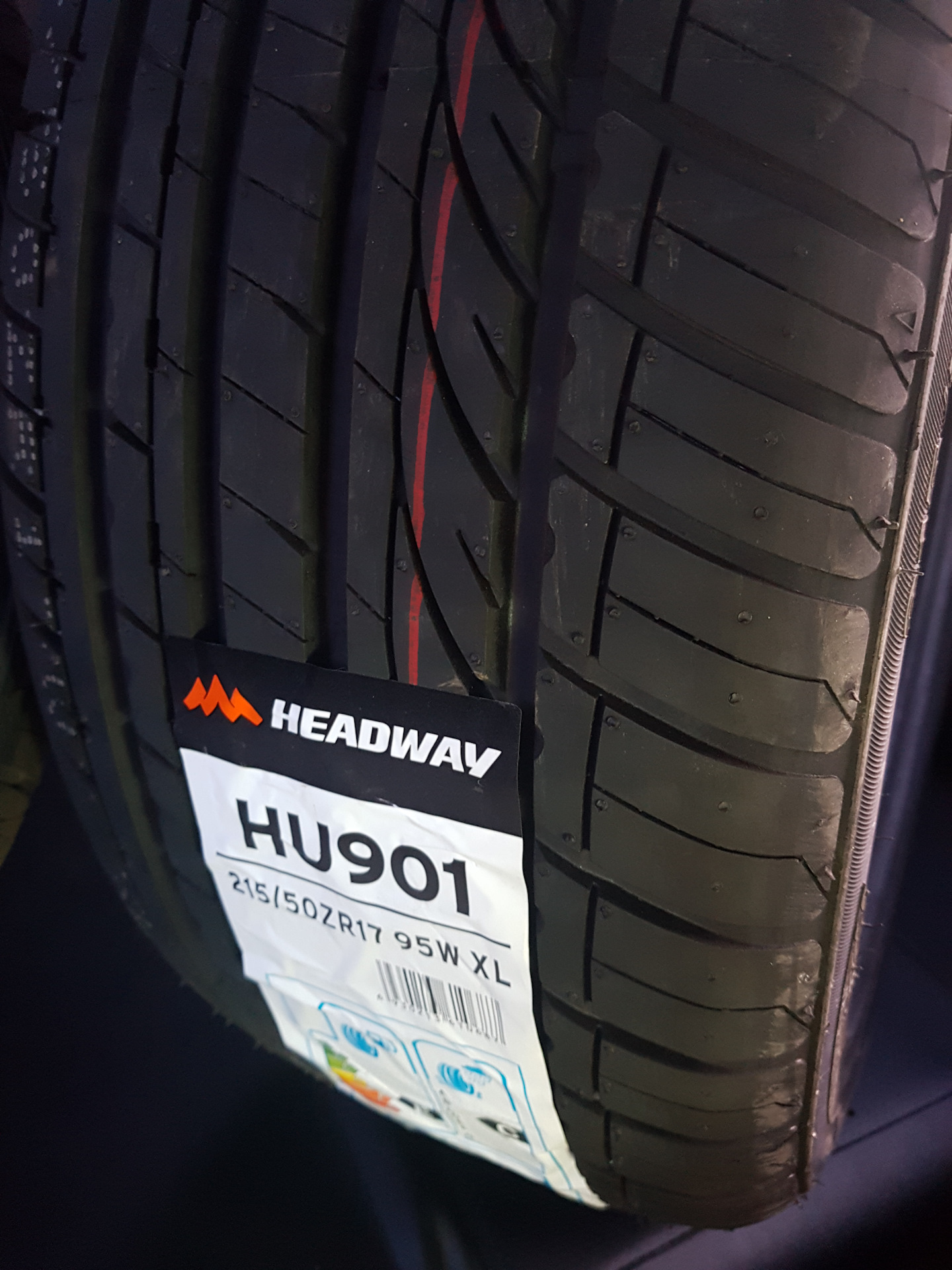 Шины headway r19. Шины Headway hu901. Headway hu901 315/35 r20 110w. Aosen hu901. Headway 901.