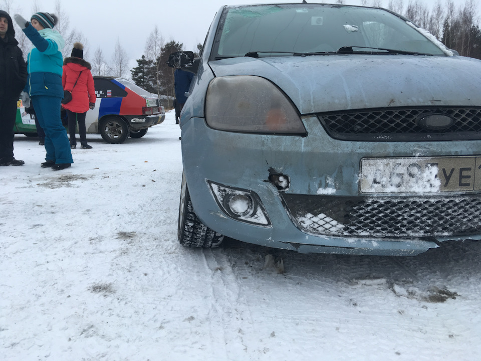 Фото в бортжурнале Ford Fiesta (Mk V)