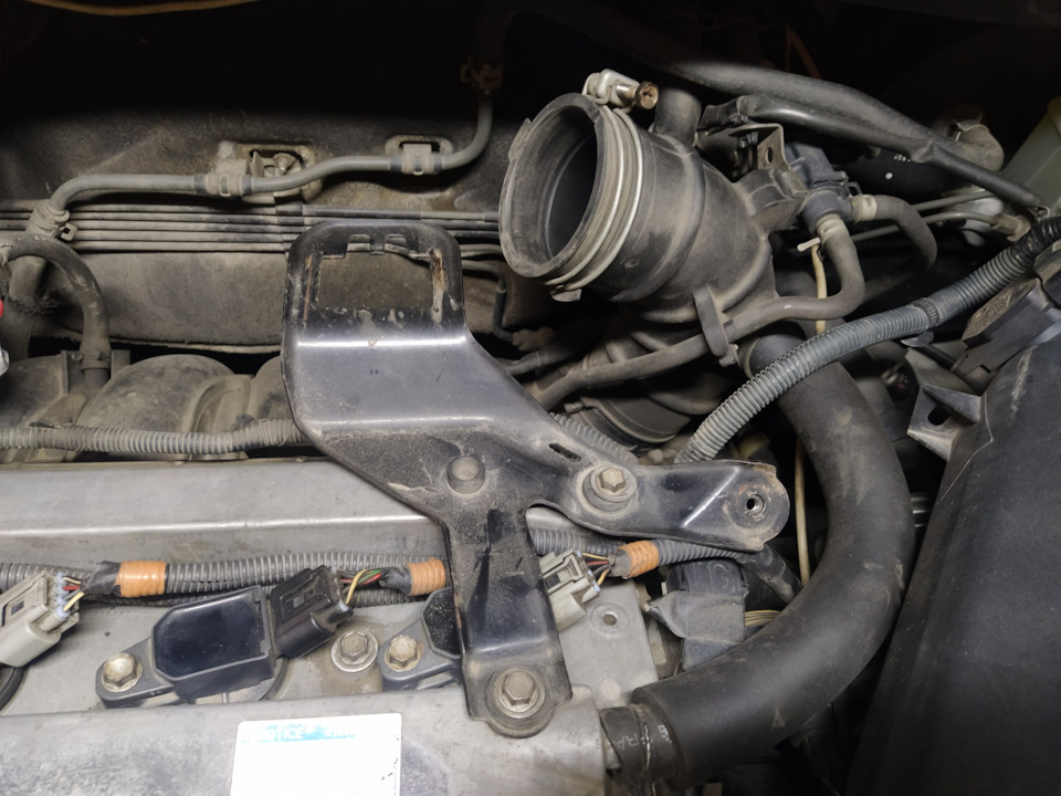 Свечи ТТ — Toyota RAV4 (II), 2 л, 2003 года | плановое ТО | DRIVE2