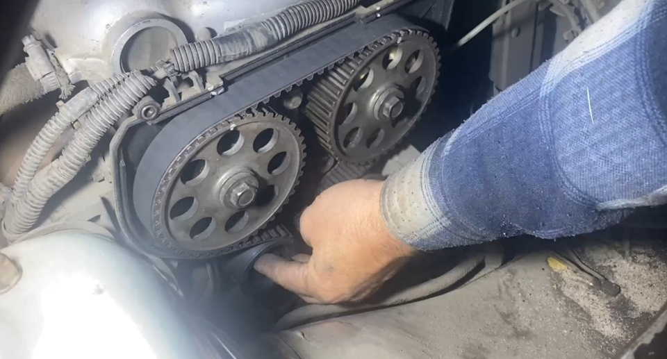 Замена Роликов ГРМ (натяжной и опорный) 16-клапанный ВАЗ 2110-2112 — DRIVE2