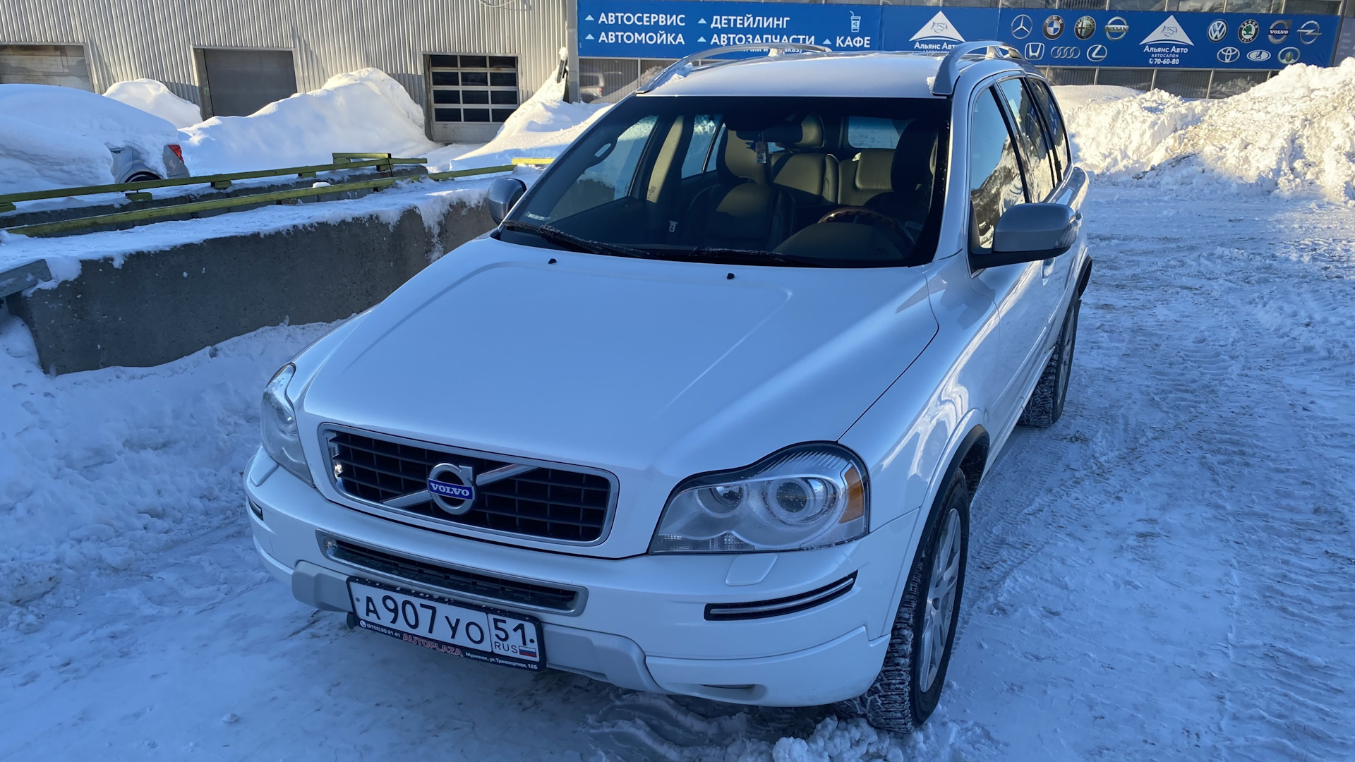 Volvo XC90 (1G) 2.4 дизельный 2013 | D5 2.4 2013 Белый Мишка на DRIVE2