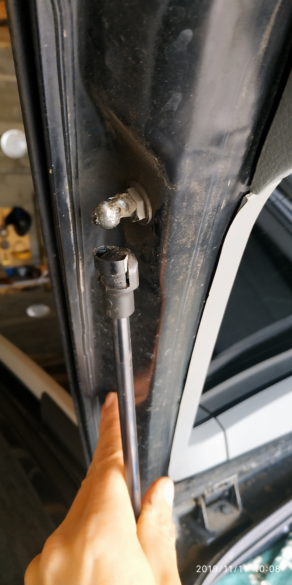 tyAAAgGOieA 960 Как отрегулировать крышку багажника лачетти седан