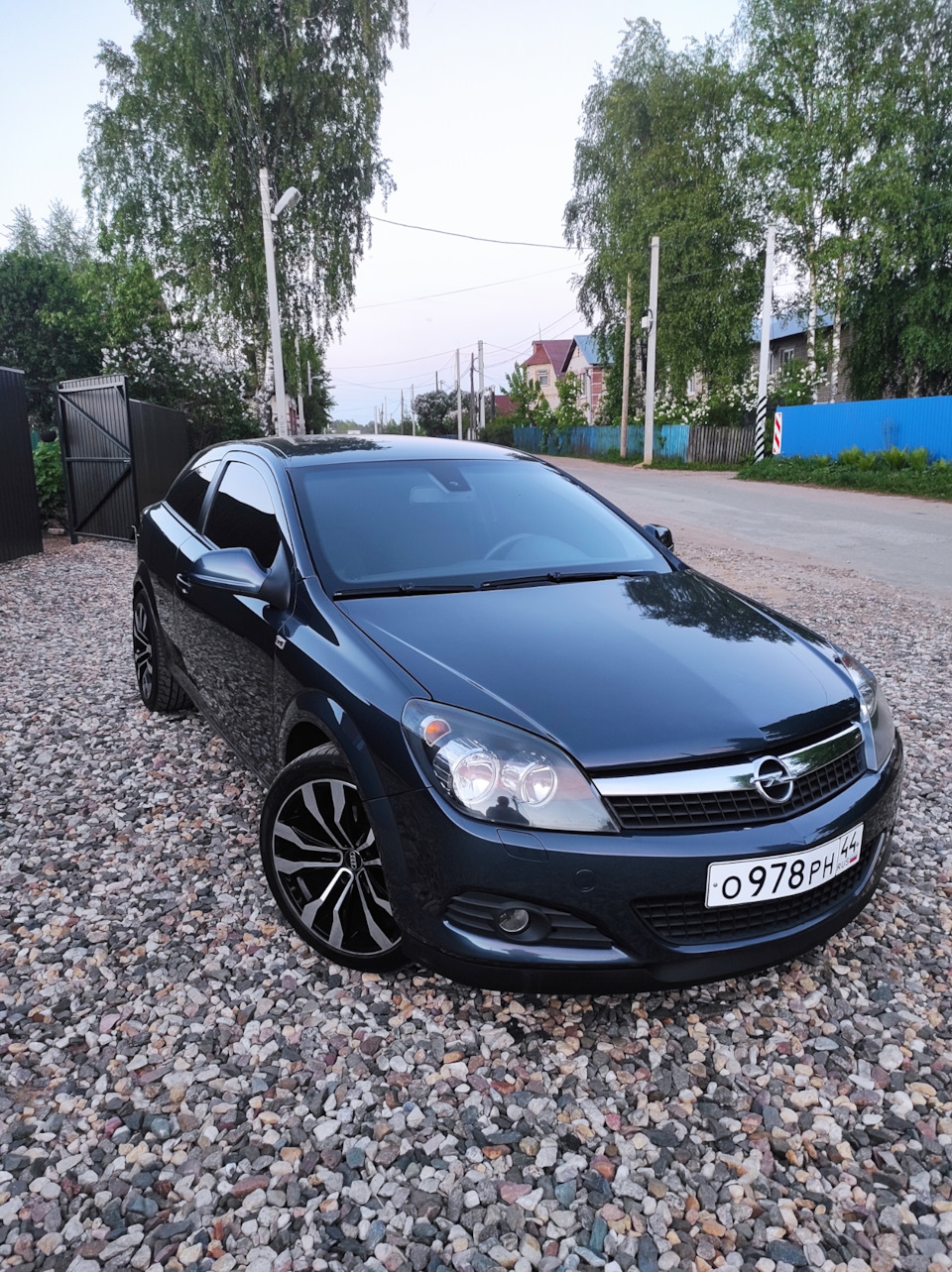 Полировка авто своими руками — Opel Astra H GTC, 1,6 л, 2010 года | своими  руками | DRIVE2